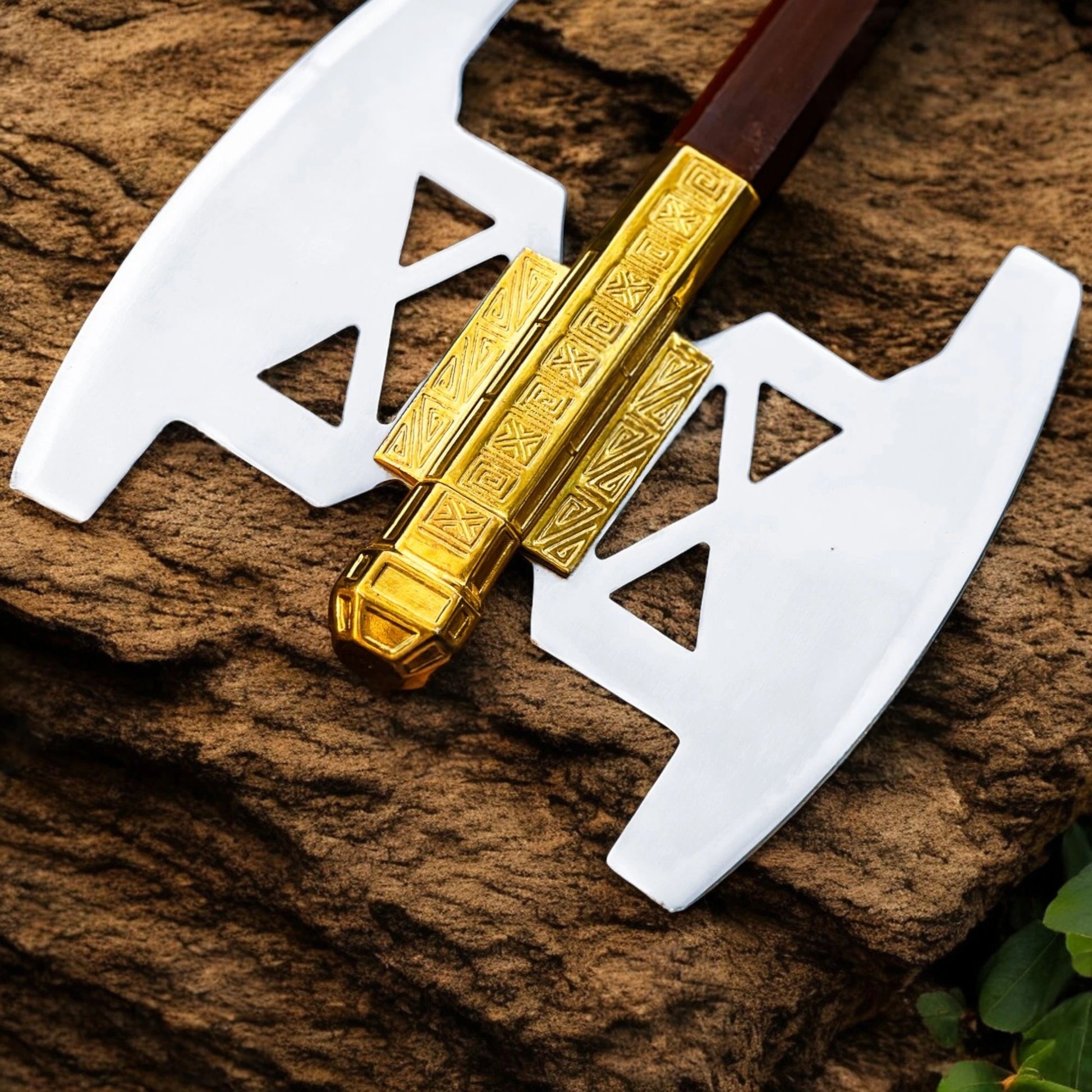 Gimli's double-bladed battle axe replica from The Lord of the Rings featuring a detailed fantasy design and engraved axe heads.