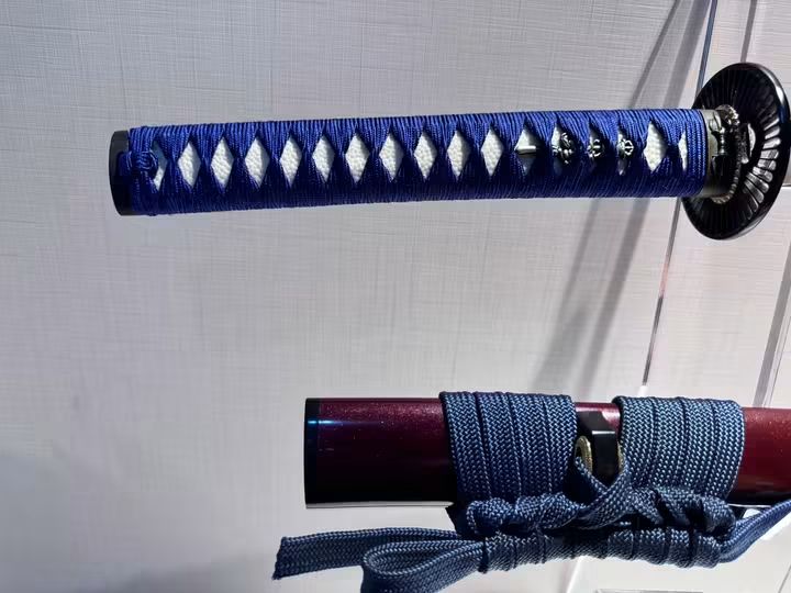 Blue Japanese Katana Sword with Red Saya Traditional Samurai Replica