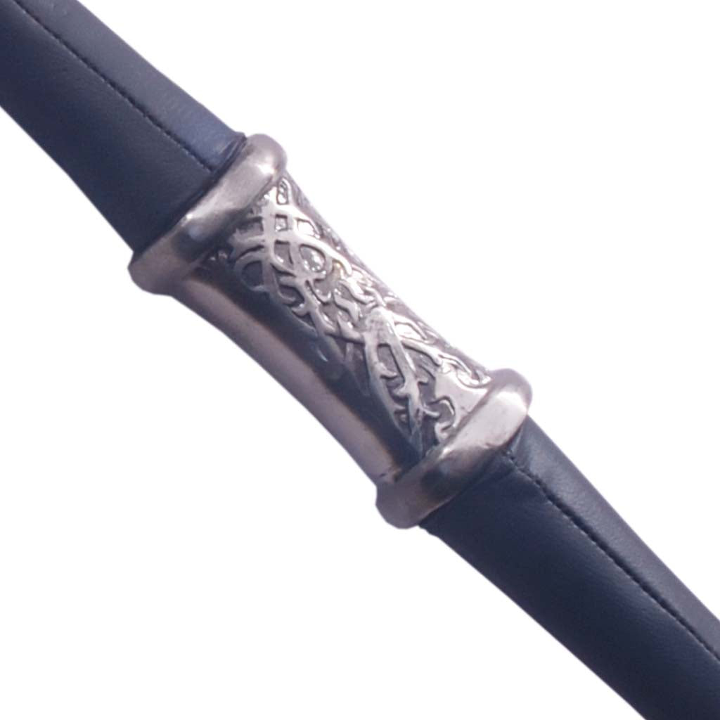 Nazgûl Witch-king sword replica from The Lord of the Rings featuring a movie-inspired dark blade and ornate medieval-style hilt.